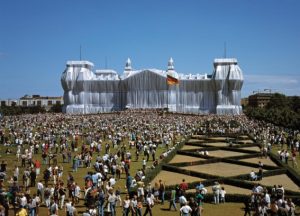 Wrapped-Reichstang.-Berlin-1971-97
