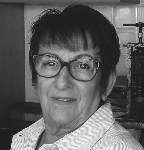 ROCHA, Eliane Santos
