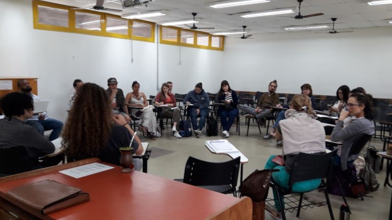 Apresentação de comunicações, nos Simpósios Temáticos do XI EDEA, em 12/11/2019.
Fonte: Arquivo Projeto Tertúlias