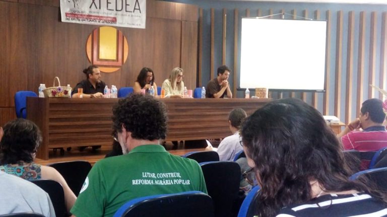 Mesa de encerramento do XI EDEA, em 13/11/2019. Fonte: Arquivo Projeto Agricultura Urbana