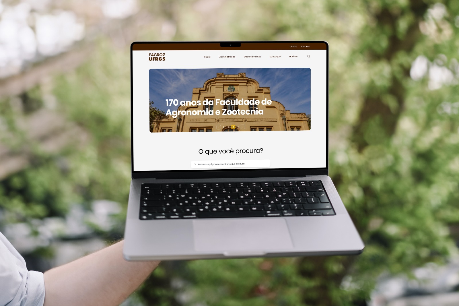 Estudantes de Design Visual desenvolvem propostas de redesign para sites de unidades da UFRGS