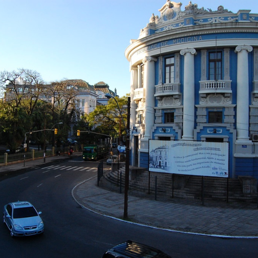 Fachada do antigo prédio histórico da Faculdade de Medicina, 2008