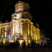 O Museu de Arte do Rio Grande do Sul (MARGS) à noite com a fachada iluminada