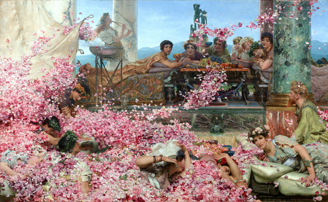 Cenário que remete à antiguidade com pessoas em segundo plano e no primeiro plano muitas rosas, que voam do canto inferior direito em direção quadrante esquerdo superior.