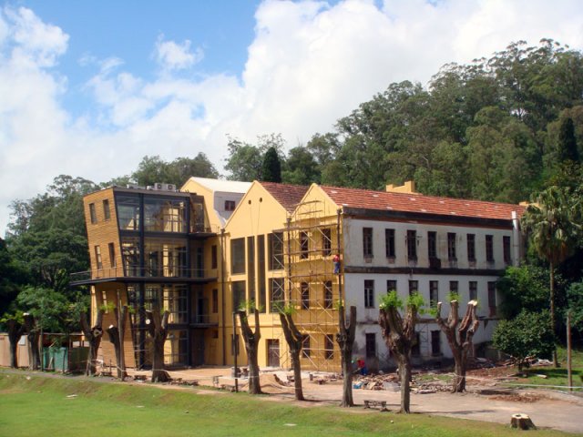 2008