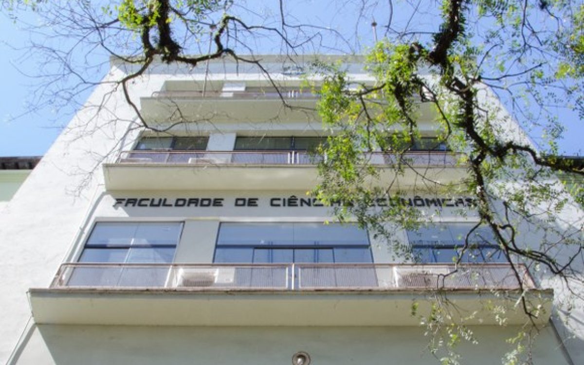 Especialização em Teoria e Conjuntura Econômica está com inscrições abertas
