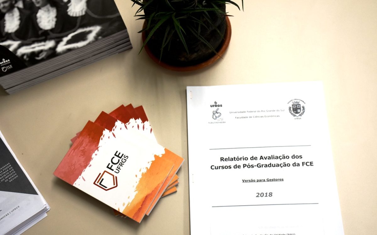 Foto: Relatório de Avaliação dos Cursos de Pós-graduação da FCE com dados de 2018 – Comunicação/FCE