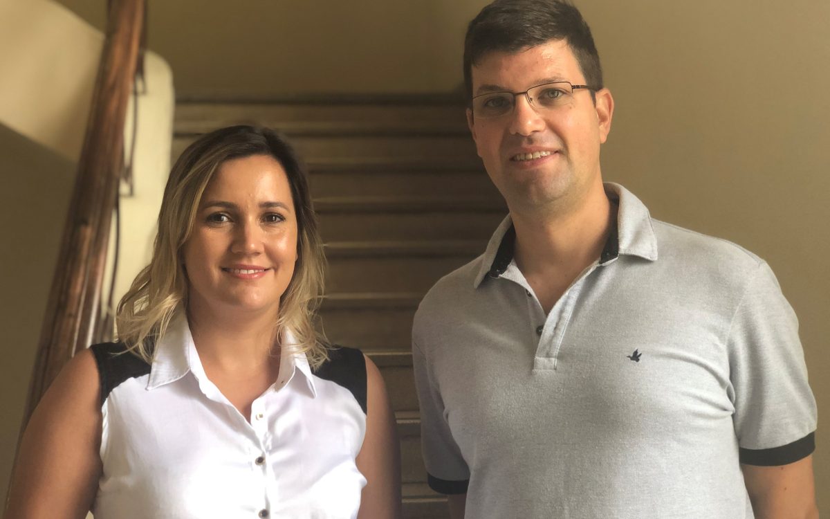 Camila de Oliveira e Ariel Behr