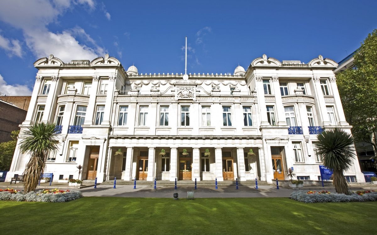 FCE e Queen Mary University of London exploram oportunidades de parceria