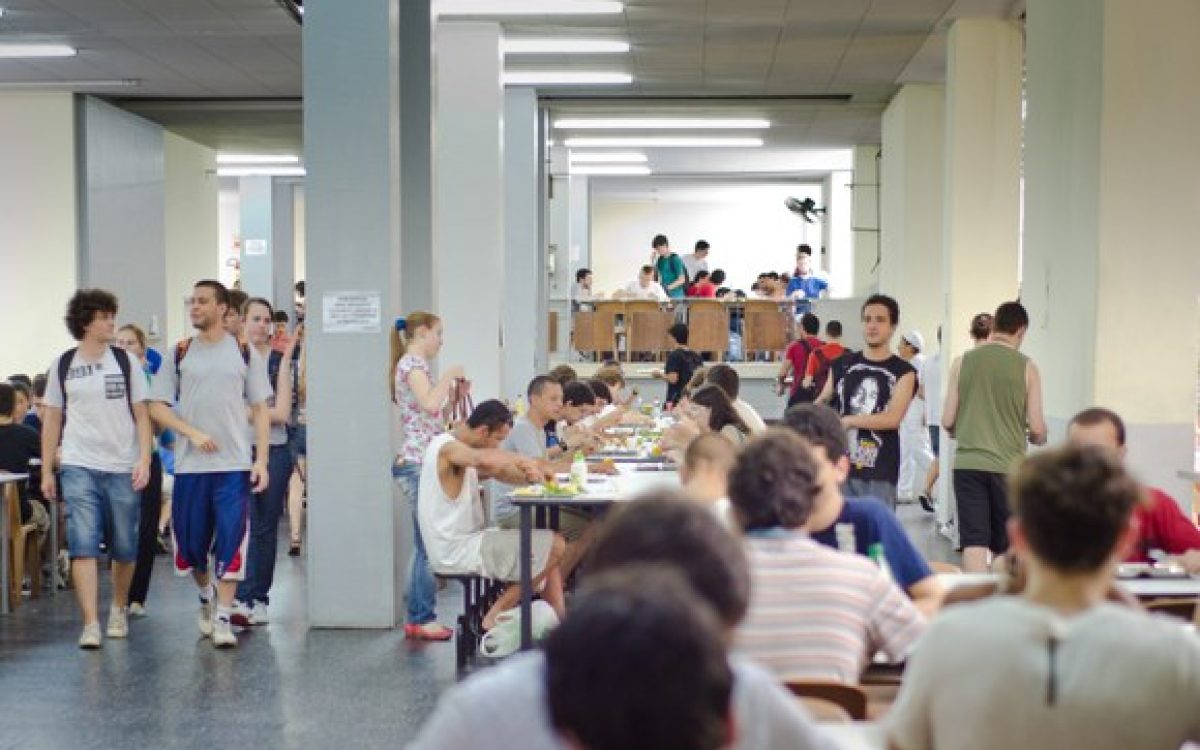 Restaurantes universitários fecham a partir desta quinta-feira