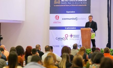 Coordenador do GCCOP participa de evento na Colômbia