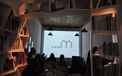Sala do Projeto Poliedro, na Casa M