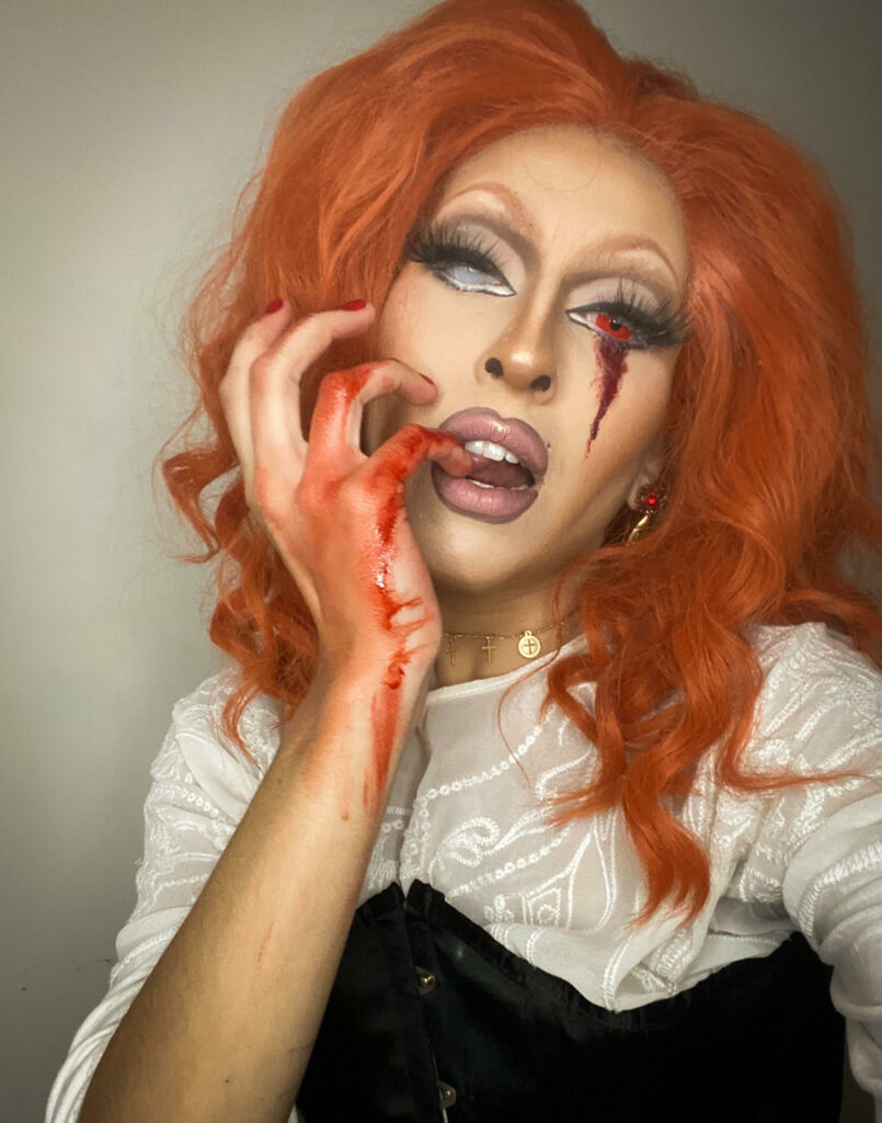 Tiffany Plazza montação drag como estratégia