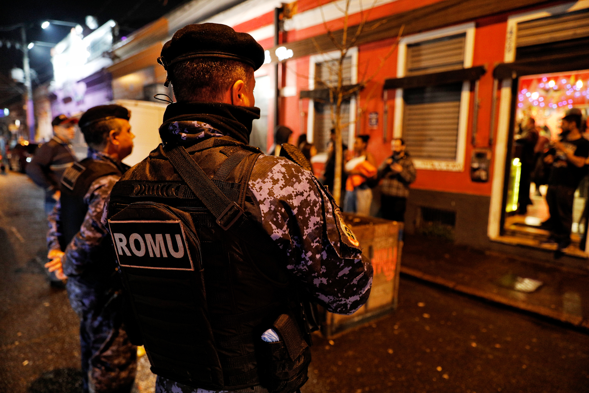 bares de Porto Alegre interditados