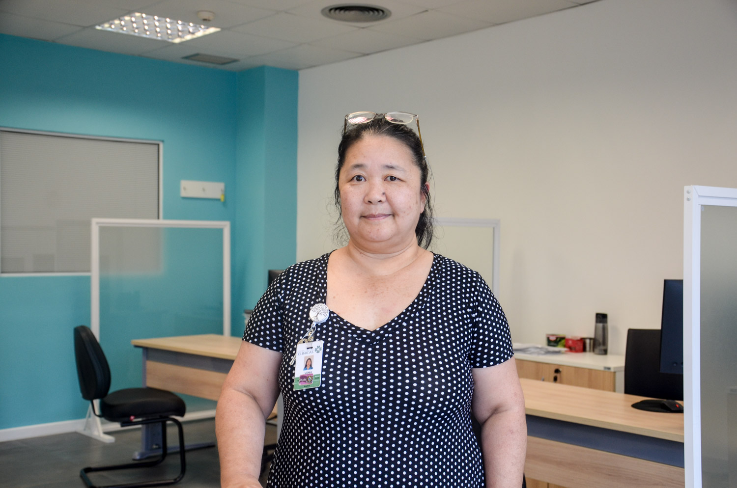 Fotografia mostra a pesquisadora Vânia Naomi Hirakata, coordenadora da Unidade de Bioestatística da Diretoria de Pesquisa do Hospital de Clínicas de Porto Alegre (Dipe/HCPA)