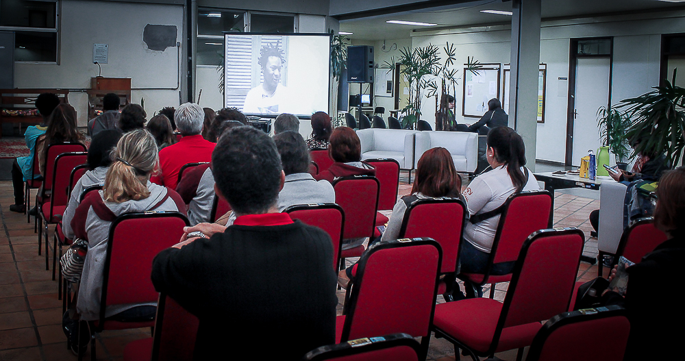 Encontro dos Movimentos Sociais debate política migratória e integração regional no XIX Salão de Extensão