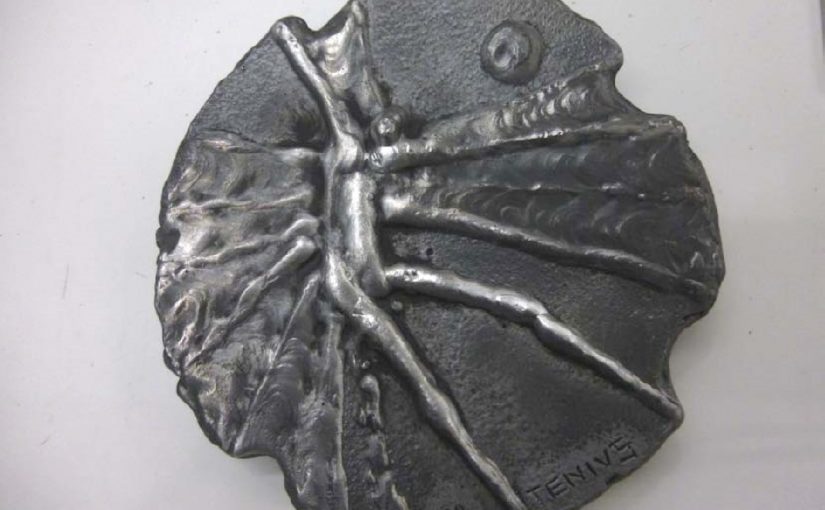 Discus – Carlos Tenius