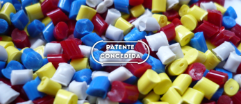 Dispositivo híbrido para reprocessamento de resíduos poliméricos