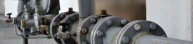 Monitoramento de tubulação ou cabo submarino flexível